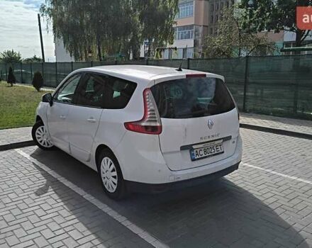 Белый Рено Megane Scenic, объемом двигателя 1.5 л и пробегом 294 тыс. км за 7800 $, фото 3 на Automoto.ua
