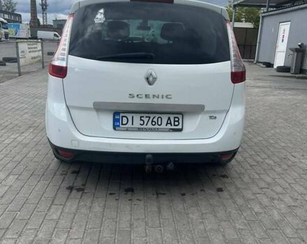 Белый Рено Megane Scenic, объемом двигателя 1.4 л и пробегом 200 тыс. км за 6700 $, фото 4 на Automoto.ua