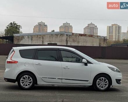 Білий Рено Megane Scenic, об'ємом двигуна 1.5 л та пробігом 280 тис. км за 8500 $, фото 2 на Automoto.ua