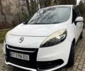 Белый Рено Megane Scenic, объемом двигателя 1.5 л и пробегом 232 тыс. км за 7300 $, фото 7 на Automoto.ua