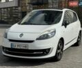 Белый Рено Megane Scenic, объемом двигателя 1.6 л и пробегом 253 тыс. км за 7499 $, фото 1 на Automoto.ua