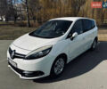 Белый Рено Megane Scenic, объемом двигателя 1.6 л и пробегом 310 тыс. км за 8800 $, фото 1 на Automoto.ua