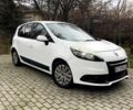 Белый Рено Megane Scenic, объемом двигателя 1.5 л и пробегом 232 тыс. км за 7300 $, фото 18 на Automoto.ua