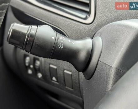 Білий Рено Megane Scenic, об'ємом двигуна 1.5 л та пробігом 280 тис. км за 8500 $, фото 19 на Automoto.ua