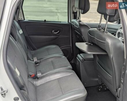 Білий Рено Megane Scenic, об'ємом двигуна 1.5 л та пробігом 280 тис. км за 8500 $, фото 16 на Automoto.ua