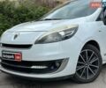 Белый Рено Megane Scenic, объемом двигателя 1.5 л и пробегом 293 тыс. км за 7590 $, фото 3 на Automoto.ua