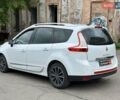 Белый Рено Megane Scenic, объемом двигателя 1.5 л и пробегом 293 тыс. км за 7590 $, фото 2 на Automoto.ua