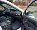 Белый Рено Megane Scenic, объемом двигателя 1.5 л и пробегом 222 тыс. км за 8200 $, фото 8 на Automoto.ua