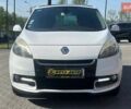 Белый Рено Megane Scenic, объемом двигателя 1.5 л и пробегом 229 тыс. км за 9100 $, фото 1 на Automoto.ua
