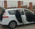 Белый Рено Megane Scenic, объемом двигателя 1.46 л и пробегом 225 тыс. км за 9800 $, фото 2 на Automoto.ua