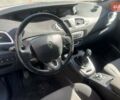Белый Рено Megane Scenic, объемом двигателя 1.5 л и пробегом 229 тыс. км за 9100 $, фото 7 на Automoto.ua