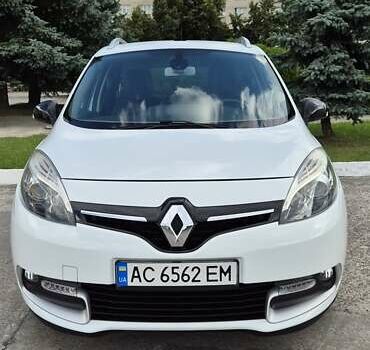 Белый Рено Megane Scenic, объемом двигателя 1.5 л и пробегом 163 тыс. км за 11500 $, фото 27 на Automoto.ua