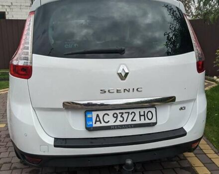 Белый Рено Megane Scenic, объемом двигателя 1.6 л и пробегом 210 тыс. км за 11200 $, фото 7 на Automoto.ua