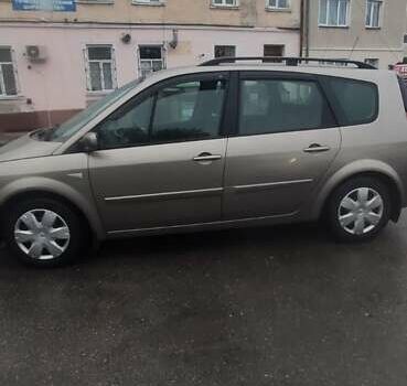 Бежевый Рено Megane Scenic, объемом двигателя 1.5 л и пробегом 264 тыс. км за 6500 $, фото 2 на Automoto.ua