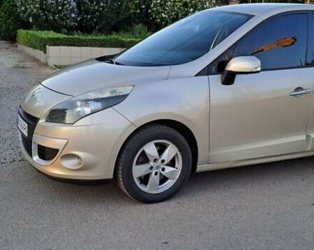 Бежевый Рено Megane Scenic, объемом двигателя 1.5 л и пробегом 230 тыс. км за 7599 $, фото 13 на Automoto.ua