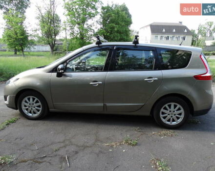 Бежевий Рено Megane Scenic, об'ємом двигуна 1.5 л та пробігом 259 тис. км за 8900 $, фото 5 на Automoto.ua