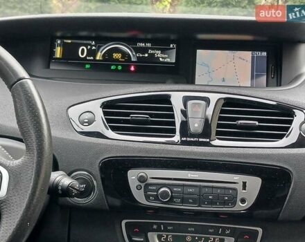 Бежевый Рено Megane Scenic, объемом двигателя 1.5 л и пробегом 149 тыс. км за 10500 $, фото 34 на Automoto.ua