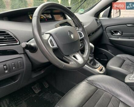 Бежевый Рено Megane Scenic, объемом двигателя 1.5 л и пробегом 149 тыс. км за 10500 $, фото 23 на Automoto.ua