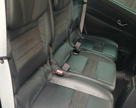 Бежевый Рено Megane Scenic, объемом двигателя 1.5 л и пробегом 149 тыс. км за 10500 $, фото 26 на Automoto.ua