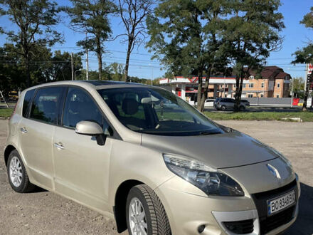 Бежевый Рено Megane Scenic, объемом двигателя 1.5 л и пробегом 356 тыс. км за 6450 $, фото 1 на Automoto.ua