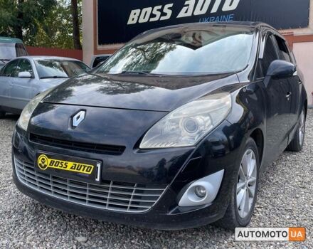 Черный Рено Megane Scenic, объемом двигателя 1.5 л и пробегом 242 тыс. км за 6600 $, фото 2 на Automoto.ua