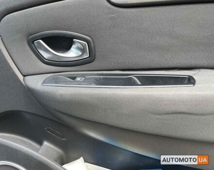 Черный Рено Megane Scenic, объемом двигателя 1.5 л и пробегом 242 тыс. км за 6600 $, фото 12 на Automoto.ua