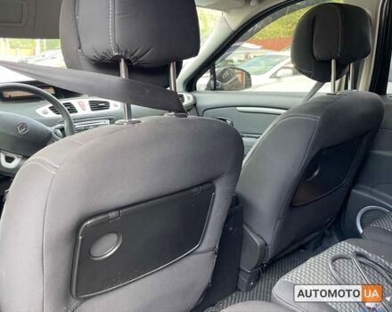 Черный Рено Megane Scenic, объемом двигателя 1.5 л и пробегом 242 тыс. км за 6600 $, фото 10 на Automoto.ua