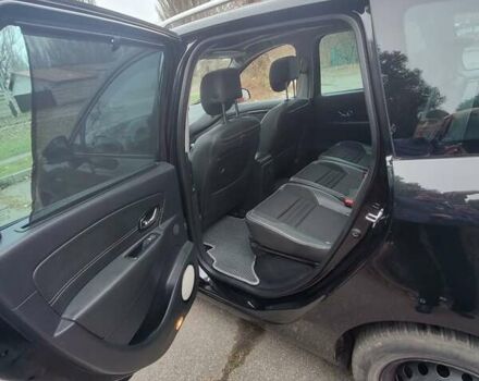 Черный Рено Megane Scenic, объемом двигателя 1.46 л и пробегом 207 тыс. км за 12500 $, фото 15 на Automoto.ua