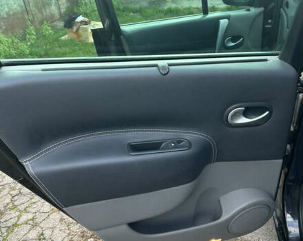 Чорний Рено Megane Scenic, об'ємом двигуна 1.6 л та пробігом 265 тис. км за 5500 $, фото 8 на Automoto.ua