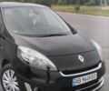 Черный Рено Megane Scenic, объемом двигателя 1.6 л и пробегом 250 тыс. км за 8600 $, фото 11 на Automoto.ua