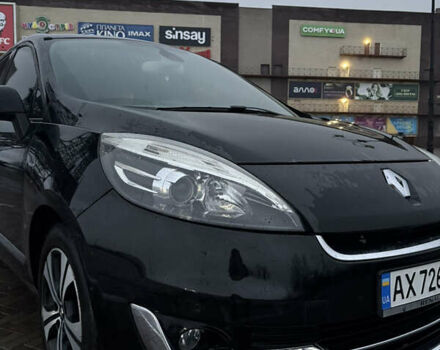 Черный Рено Megane Scenic, объемом двигателя 1.46 л и пробегом 309 тыс. км за 8500 $, фото 7 на Automoto.ua