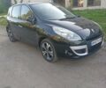 Черный Рено Megane Scenic, объемом двигателя 1.4 л и пробегом 210 тыс. км за 8000 $, фото 2 на Automoto.ua