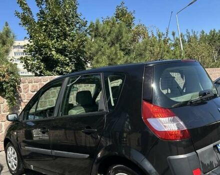Чорний Рено Megane Scenic, об'ємом двигуна 1.6 л та пробігом 130 тис. км за 4800 $, фото 12 на Automoto.ua
