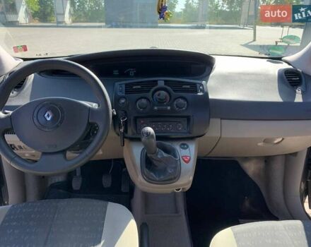 Черный Рено Megane Scenic, объемом двигателя 1.6 л и пробегом 214 тыс. км за 4500 $, фото 4 на Automoto.ua
