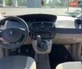 Черный Рено Megane Scenic, объемом двигателя 1.6 л и пробегом 214 тыс. км за 4500 $, фото 4 на Automoto.ua