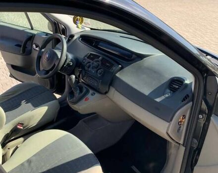 Черный Рено Megane Scenic, объемом двигателя 1.6 л и пробегом 214 тыс. км за 4500 $, фото 8 на Automoto.ua