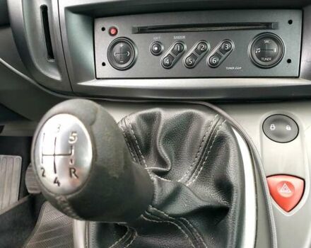 Черный Рено Megane Scenic, объемом двигателя 1.6 л и пробегом 209 тыс. км за 4500 $, фото 3 на Automoto.ua