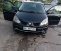 Черный Рено Megane Scenic, объемом двигателя 1.6 л и пробегом 336 тыс. км за 6500 $, фото 7 на Automoto.ua