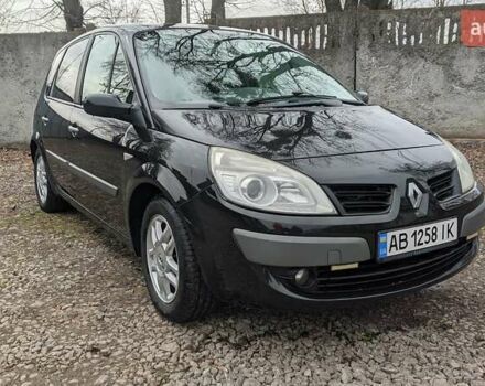 Черный Рено Megane Scenic, объемом двигателя 2 л и пробегом 194 тыс. км за 5200 $, фото 2 на Automoto.ua