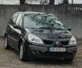 Черный Рено Megane Scenic, объемом двигателя 2 л и пробегом 194 тыс. км за 5200 $, фото 1 на Automoto.ua
