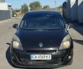 Черный Рено Megane Scenic, объемом двигателя 1.5 л и пробегом 253 тыс. км за 6700 $, фото 1 на Automoto.ua