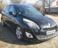 Черный Рено Megane Scenic, объемом двигателя 1.4 л и пробегом 195 тыс. км за 6700 $, фото 1 на Automoto.ua