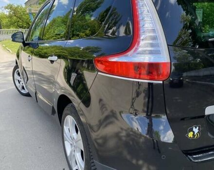 Черный Рено Megane Scenic, объемом двигателя 1.4 л и пробегом 198 тыс. км за 7050 $, фото 10 на Automoto.ua