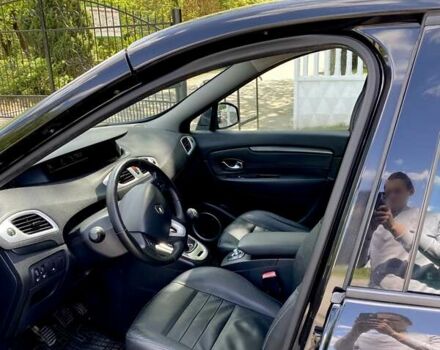 Черный Рено Megane Scenic, объемом двигателя 1.4 л и пробегом 198 тыс. км за 7050 $, фото 27 на Automoto.ua
