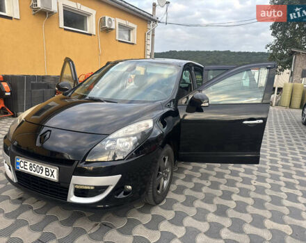 Черный Рено Megane Scenic, объемом двигателя 1.9 л и пробегом 237 тыс. км за 6300 $, фото 27 на Automoto.ua