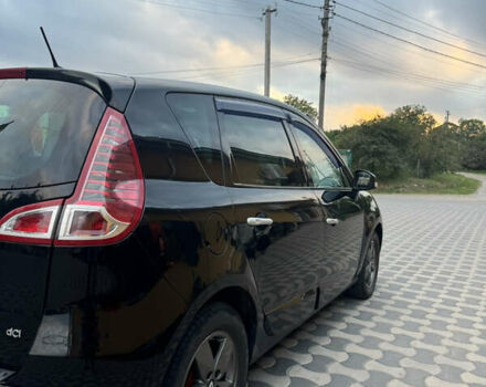 Черный Рено Megane Scenic, объемом двигателя 1.9 л и пробегом 237 тыс. км за 6300 $, фото 8 на Automoto.ua