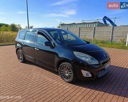 Черный Рено Megane Scenic, объемом двигателя 1.9 л и пробегом 227 тыс. км за 7400 $, фото 1 на Automoto.ua