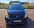 Черный Рено Megane Scenic, объемом двигателя 1.9 л и пробегом 227 тыс. км за 7400 $, фото 17 на Automoto.ua