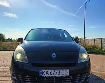 Черный Рено Megane Scenic, объемом двигателя 1.9 л и пробегом 227 тыс. км за 7400 $, фото 19 на Automoto.ua