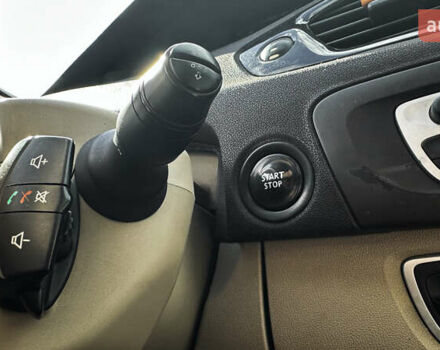 Чорний Рено Megane Scenic, об'ємом двигуна 1.6 л та пробігом 244 тис. км за 8500 $, фото 15 на Automoto.ua